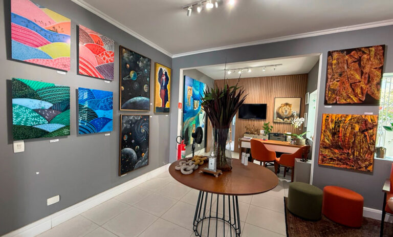 Cores da Transformação: II Exposição Mulheres que Transformam