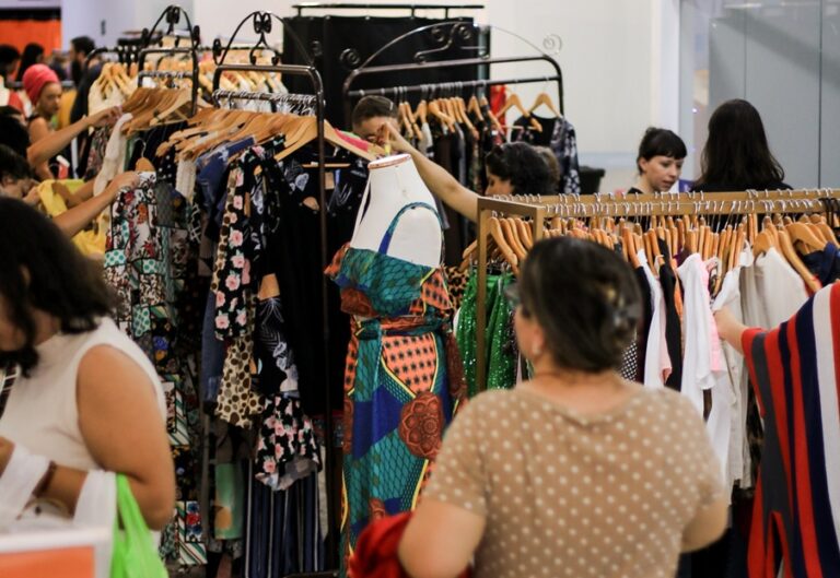 Maio acontece a terceira edição da feira Moda Circular em Uberlândia