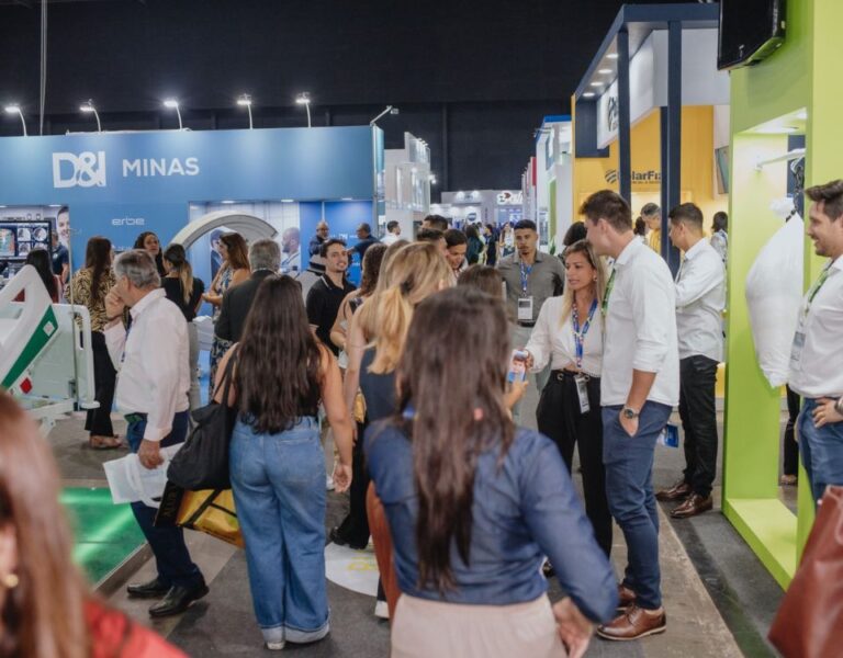 Expo-Hospital Brasil 2025 inova com plataforma Central de Cotações e networking exclusivo para empresas de saúde