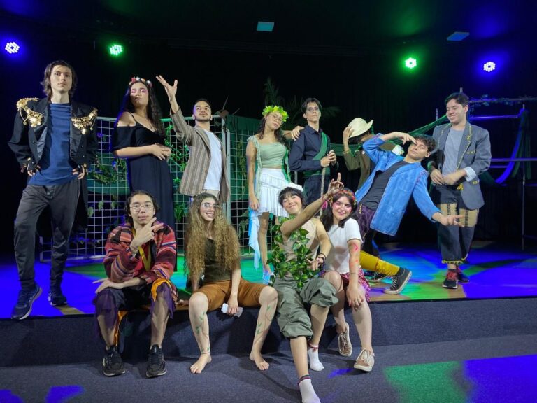 Gabarito Educação estende aprendizagem além da sala de aula