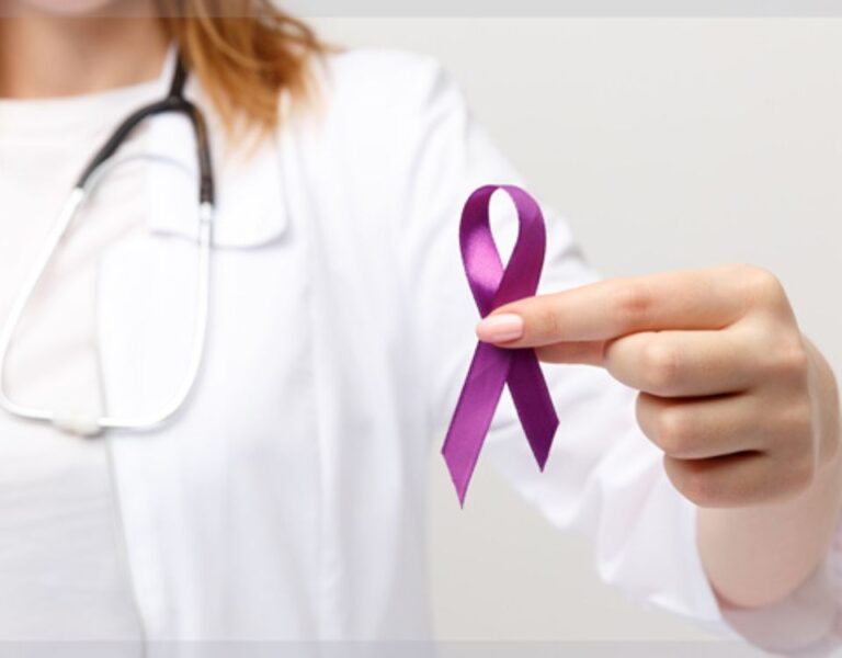 Maio roxo alerta para a importância do diagnóstico precoce das doenças inflamatórias intestinais