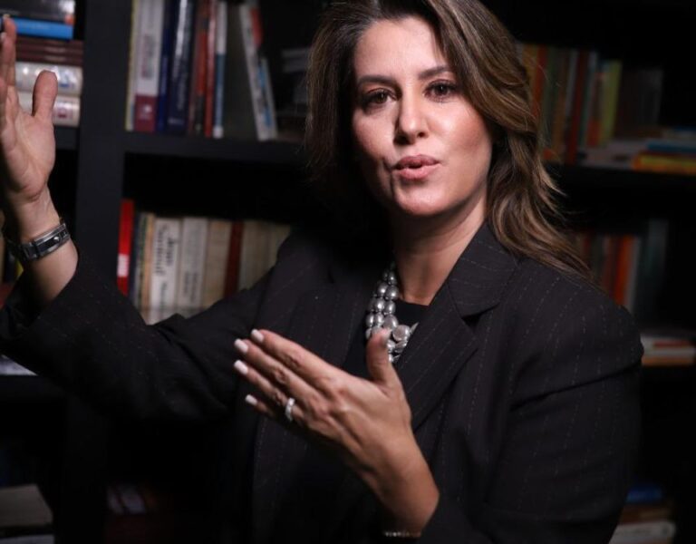 Qual a mensagem por trás do show de Gaga?