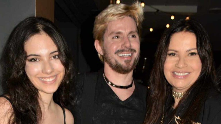 Desfile da San Martini: Uma Onda de Conscientização e Estilo no Coração do Rio