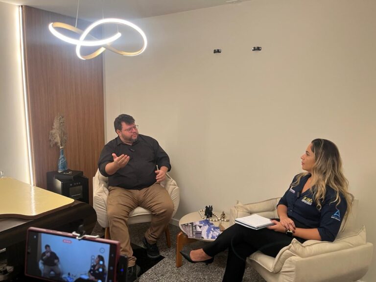 Diretor de Engenharia da K’dea Construtora, Diogo Leones, participa do podcast Resenha de Negócios