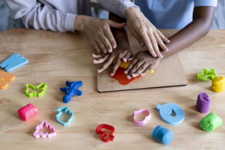 Análise do comportamento aplicada – ABA é tema de palestra gratuita para profissionais da saúde e educação