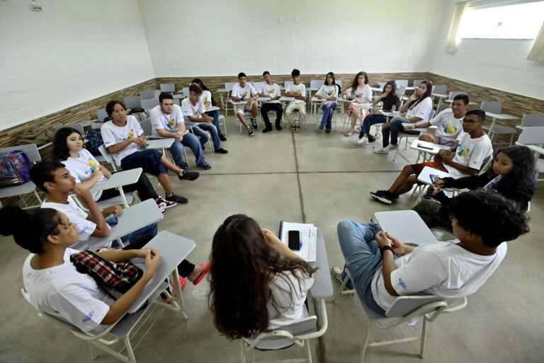 Instituto Algar oferece parceria para organizações sociais replicarem programa de desenvolvimento de jovens