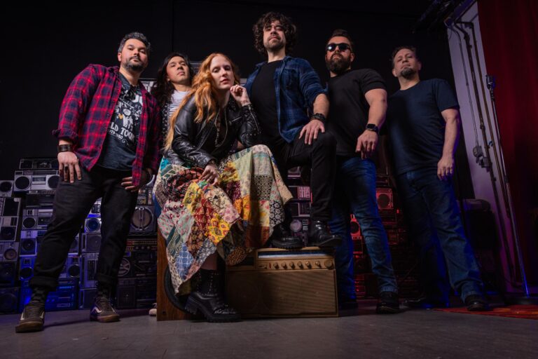 O rock moderno da banda THE SONIC BULLET