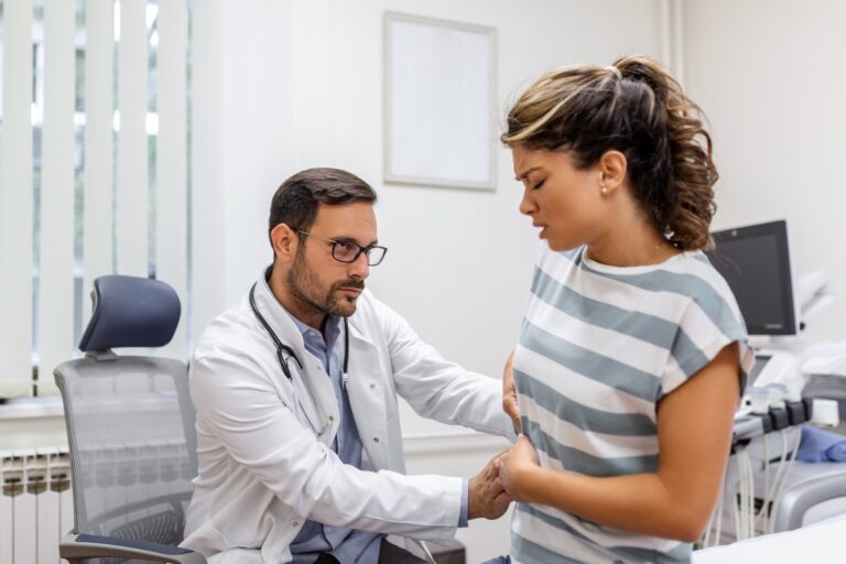 Morango do amor: entenda de que forma a guloseima pode danificar o seu sorriso