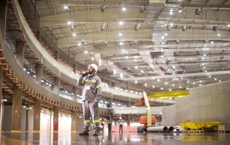 Tecnologia inédita permite “caminhar” virtualmente por grandes edifícios corporativos para prever e solucionar problemas; veja vídeo