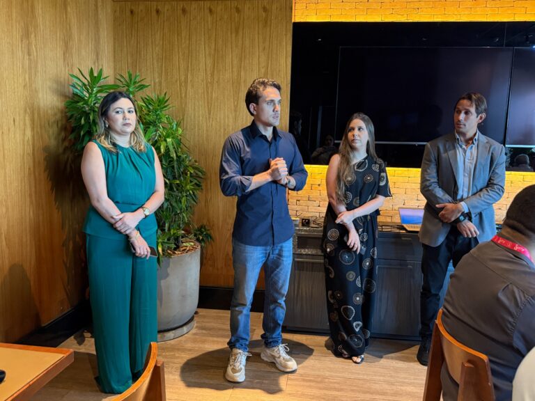 Sindialimentos reúne associados em almoço de negócios com a Casa dos Ventos