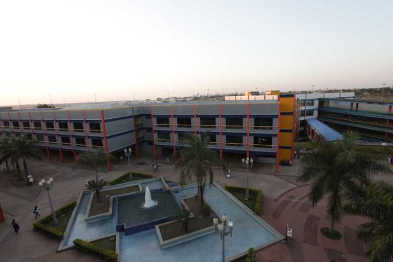 Centro Universitário do Triângulo estará de portas abertas para a comunidade nesta quarta-feira (29)