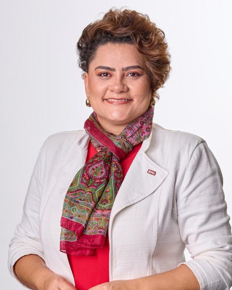 Priscila Bezerra, diretora executiva do BNI Regional Triângulo Norte, faz palestra sobre networking no Conecta Mulheres, em Araguari Priscila Bezerra, diretora executiva do BNI Regional Triângulo Norte, faz palestra sobre networking no Conecta Mulheres, em Araguari