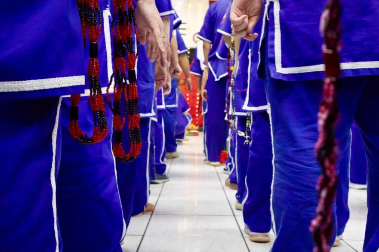 Consciência Suprema Una completa mais de 50 anos promovendo cura e autoconhecimento