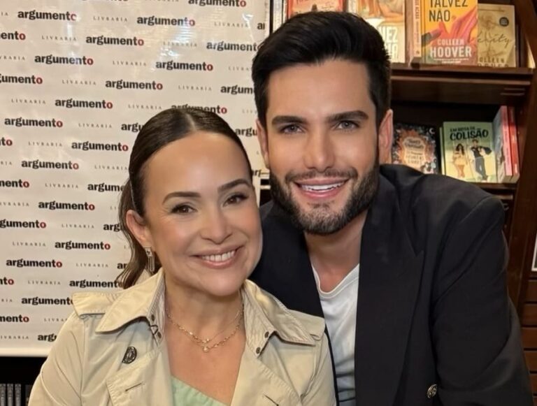 Binho Alencar prestigia Gabriela Duarte em lançamento de livro