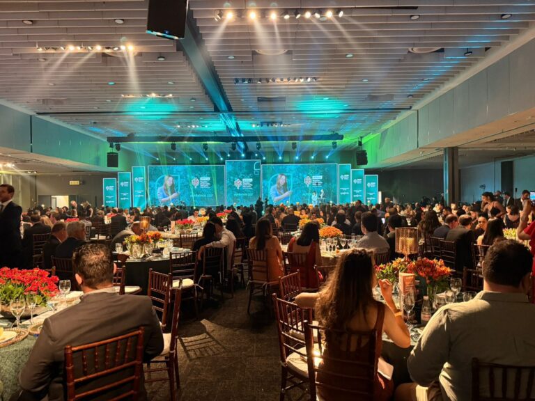 Saca de café do Cerrado Mineiro é vendida por R$ 200 mil e quebra recorde nacional