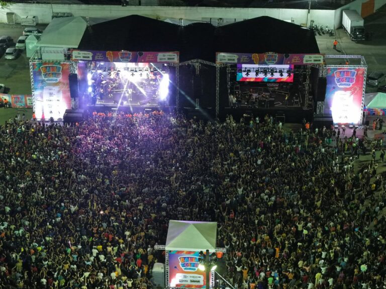 Em Camaçari, Bahia Gospel Festival chega ao fim com um grande show de Samuel Eleotério