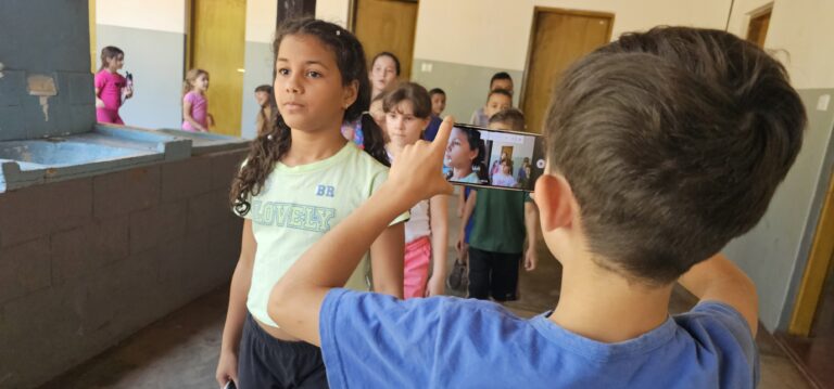 2ª edição do projeto “Educação em Cena” encerra Circuito de Exibições com estreia geral em Uberlândia