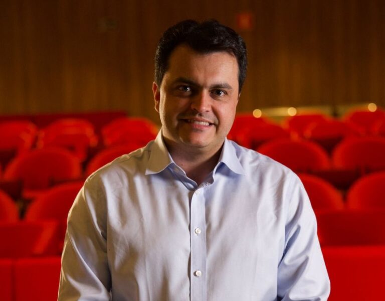 Atividade física na menopausa: como adaptar treinos para ganhar saúde, força e qualidade de vida