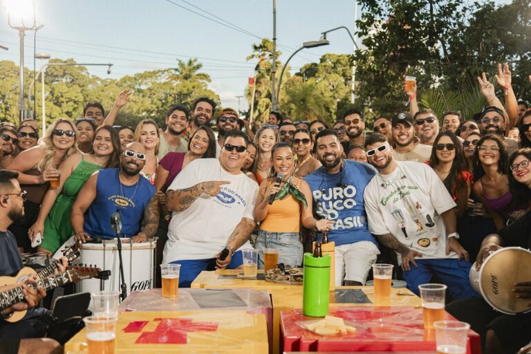 HIT VIRAL: “P do Pecado”, parceria de Menos é Mais e Simone Mendes, é a música mais ouvida em 2025