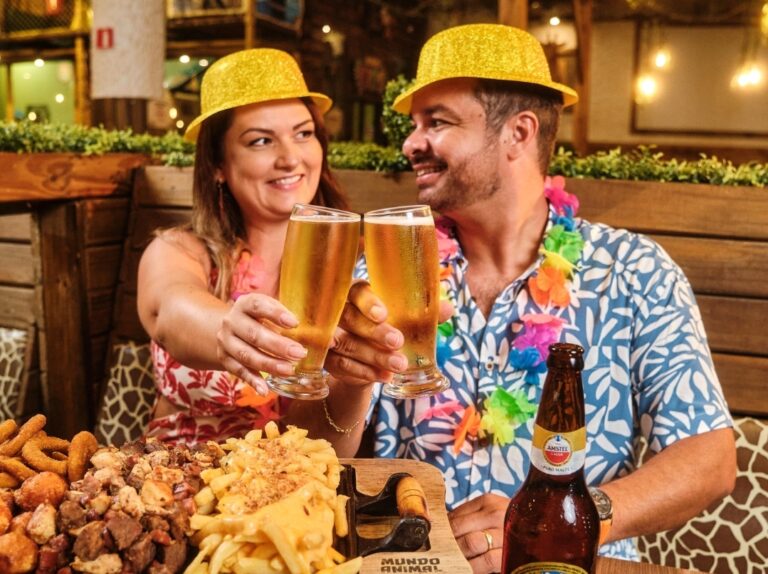 Carnaval em clima de selva: Restaurante Mundo Animal aposta em experiência temática para atrair famílias em Fortaleza