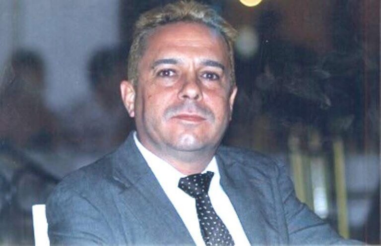 Escritor mineiro Paulo Franco, o “Shakespeare de Uberlândia”, tem trajetória literária reconhecida pela Folha e busca espaço na Wikipédia