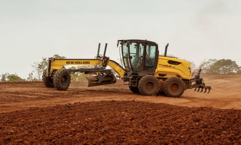 Máquinas de construção ganham espaço no agro e impulsionam eficiência no campo; Bamaq Máquinas leva soluções à Femec 2026