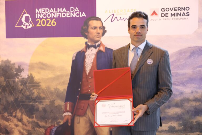 CEO da Rede Mater Dei, José Henrique Salvador, recebe Medalha da Inconfidência – maior honraria do estado de Minas Gerais