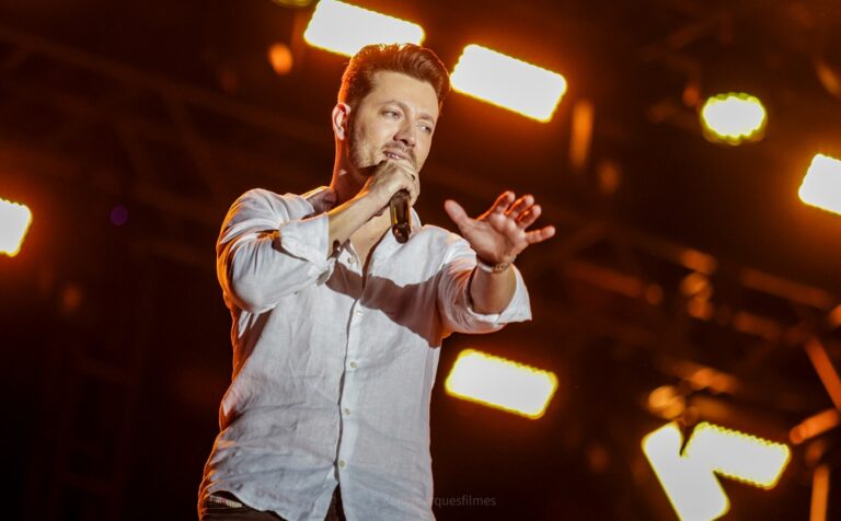 Evandro Jr. participa do Programa Band Mulher nesta sexta (24)