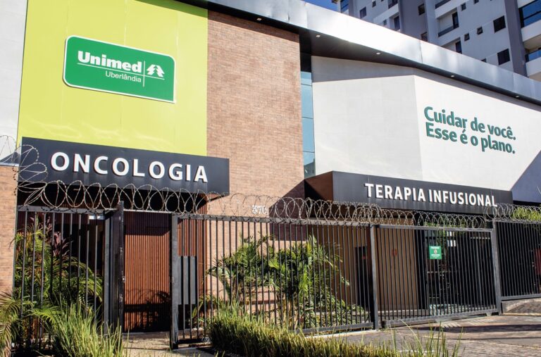 Laserterapia odontológica ganha espaço no cuidado oncológico e melhora a qualidade de vida durante o tratamento