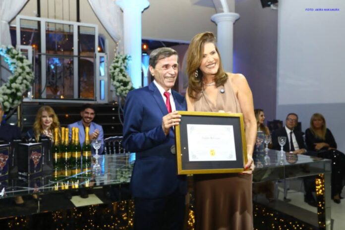 Raimundo Nonato e a Deputada Estadual Valéria Bolsonaro - Fotos: Akira Nakamura