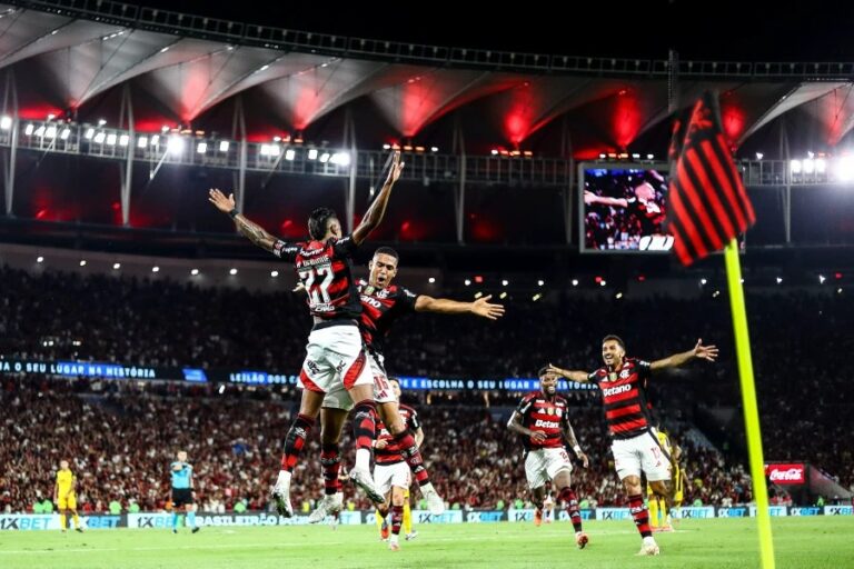 Partida entre Flamengo e Bahia no próximo domingo terá campanha para torcedores sobre a importância da vacinação