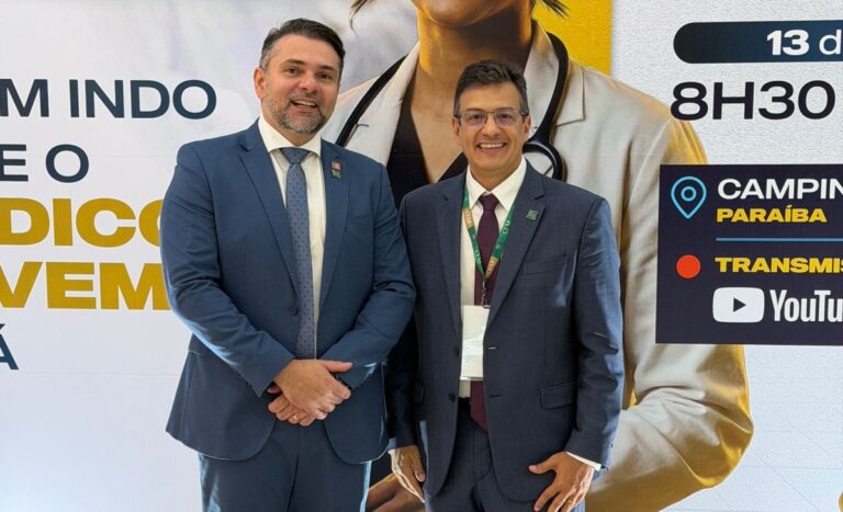 Lideranças médicas discutem inovação e futuro da profissão em fórum nacional
