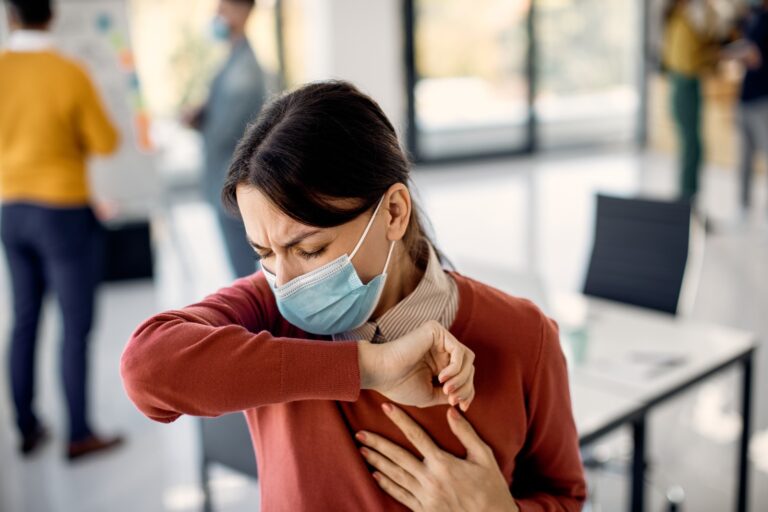 SRAG: sinais de alerta e mudanças no perfil das infecções respiratórias graves