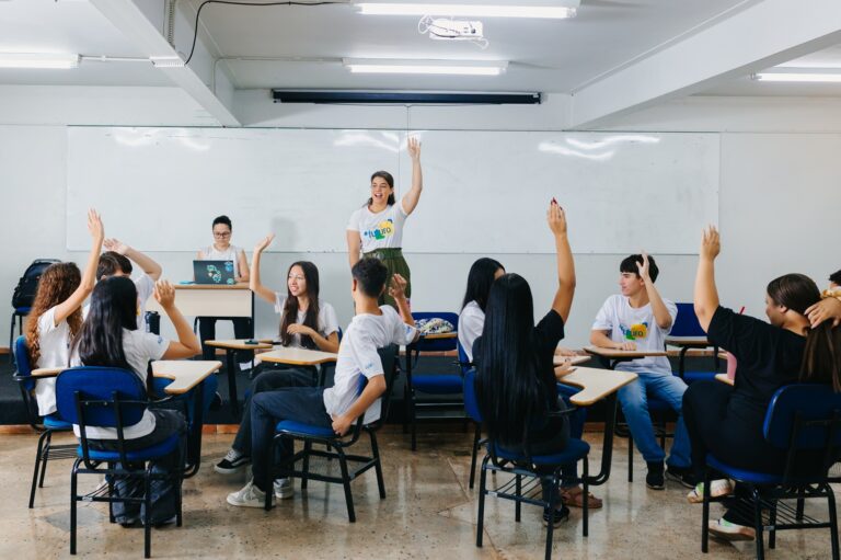 Instituto Algar abre inscrições para programa gratuito que prepara jovens para o mercado de trabalho