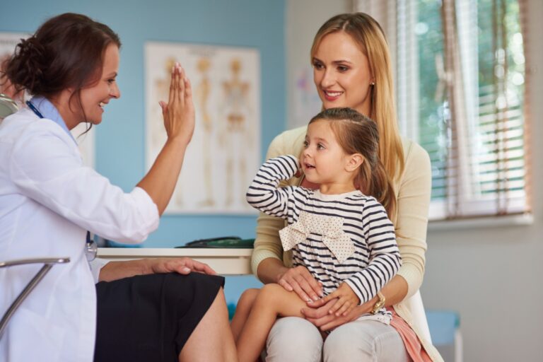Férias escolares: aproveite o período para atualizar o check-up infantil e cuidar da saúde respiratória